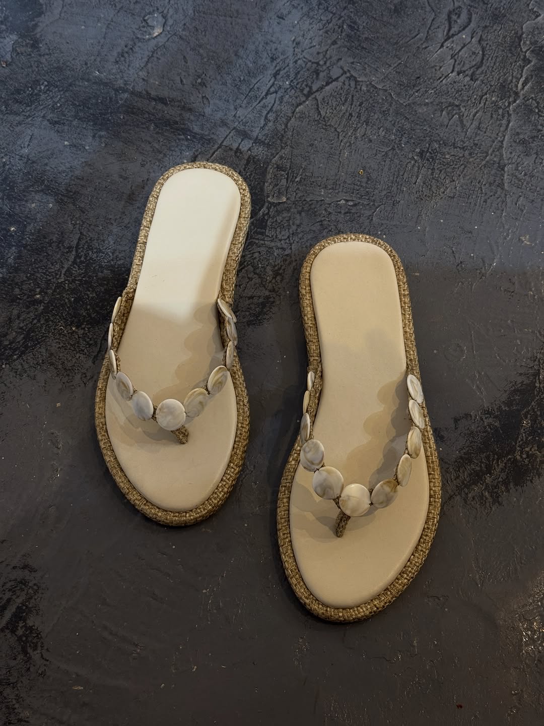 Mairachamp Haven Slippers - Ivory Mairachamp